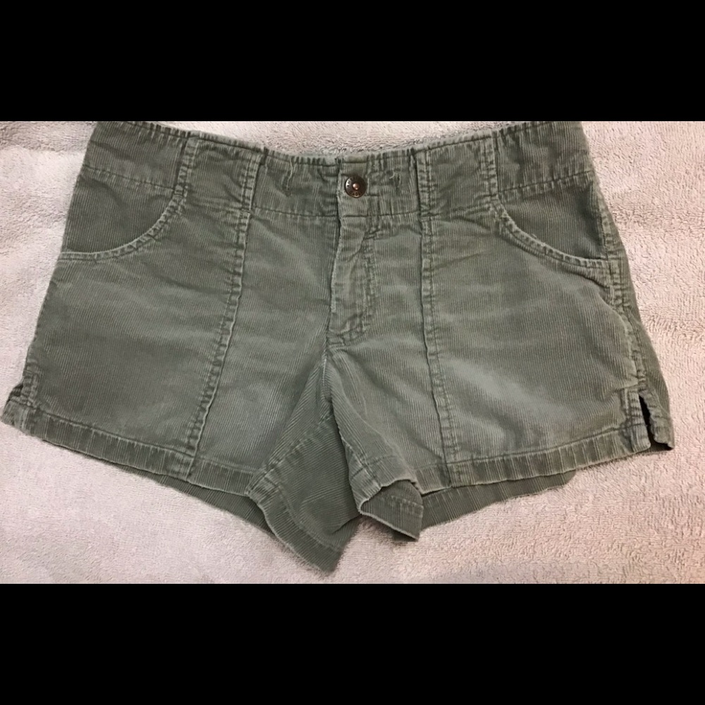 American Eagle Soft Corduroy Shorts Size 4